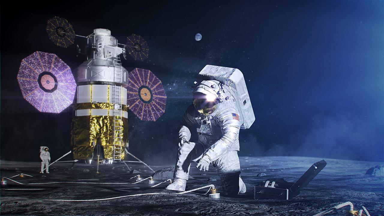 Hình ảnh các phi hành gia trên mặt trăng
